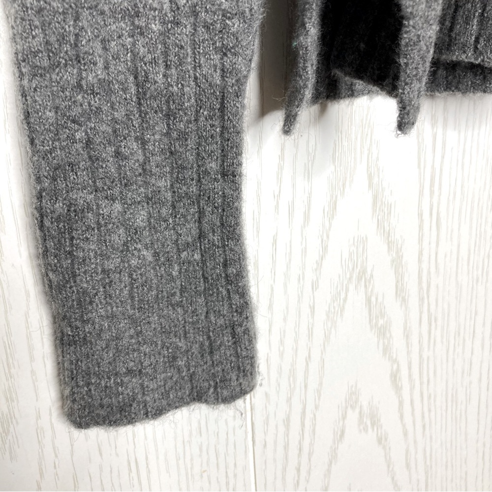 Madewell Gray High Neck Soft and Stretchy Sweater Wool and Alpaca Blend - Picture 4 of 9